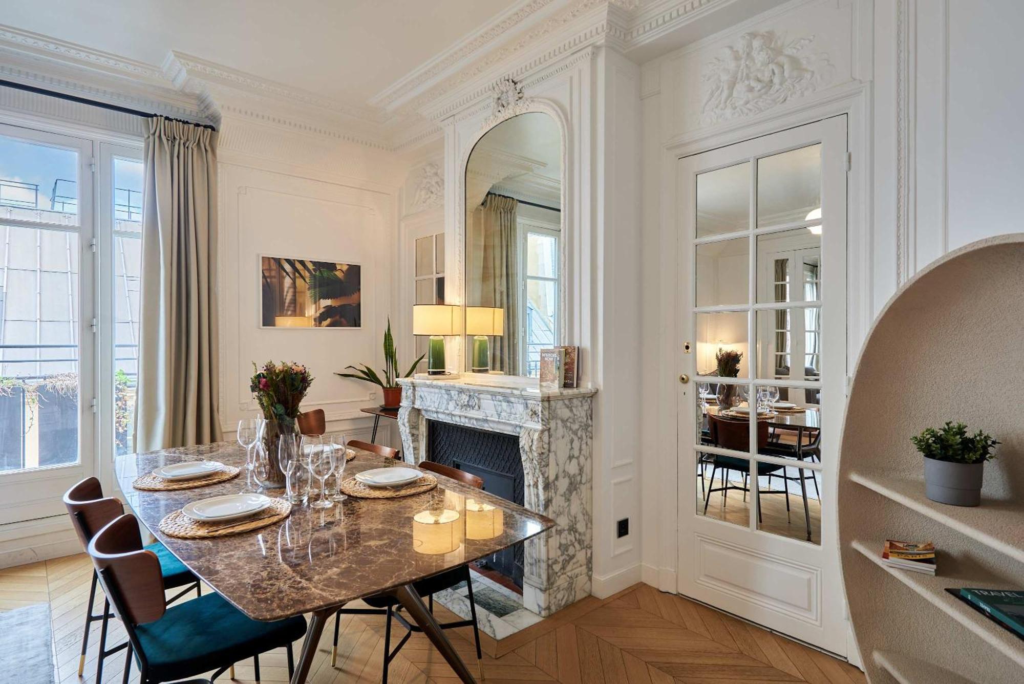 Wonderful Ac Terrace Madeleine Opera Appartamento Parigi